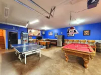 The Lodge at Phantom Lake Ranch with private lakes and hiking trails Hotels in Larimer County