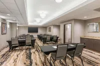 Drury Inn & Suites Atlanta Morrow - Pet friendly