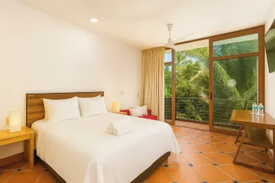 Hotel Selva Azul
