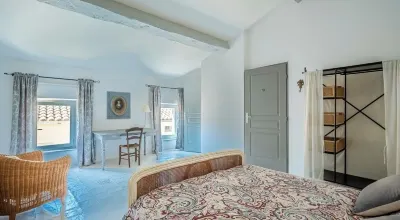 Logement Touristique Villa Eugénie Hotel in zona Coco Sweet