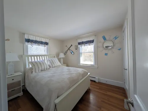 Private Resort Style Hyannis Property. Heated Pool, Playground&Basketball Court