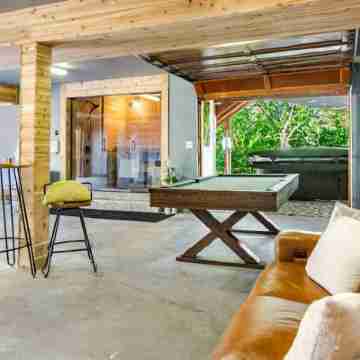 Alley way gem! Hot tub, Sauna, Steam Shower, Full adult game room, pool table! Fitness & Recreational Facilities