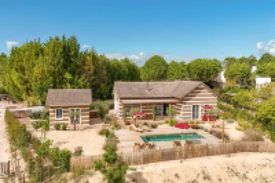 GuestReady - Paraíso à beira-mar com piscina