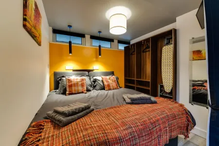 1 Bedroom Swinley Apartment. Wigan. Near Wigan Infirmary.