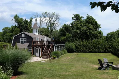 شيلتر هاربور إن فنادق في 