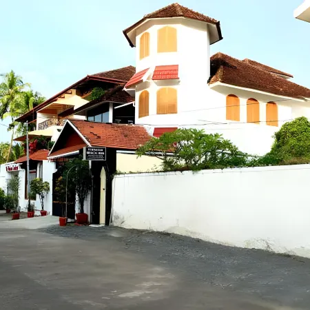 Fortkochi Beach Inn