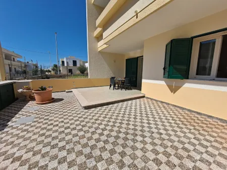 Vittorio House 100m From the Sand