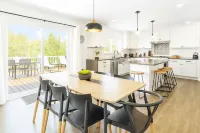 Spacious Catskills Mountain Family Retreat