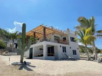 Beach Front LOFT 3