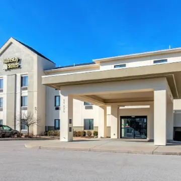 MainStay Suites St. Louis Airport