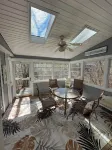 Cozy 2-bedroom townhome in charming Bethany Beach with AC, WiFi, community pool