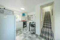 Modern Stay Near City & Park - 1+ Night Stays Hotels in Prestwich