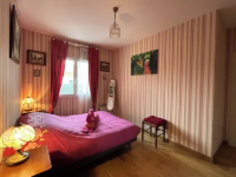 Villa de Charme à 2 kms de la Plage, Conviviale, Idéale en Famille ou Entre Amis Hotels in Olonne-sur-Mer