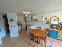 Large apartment, 50m2, 2 bedrooms.