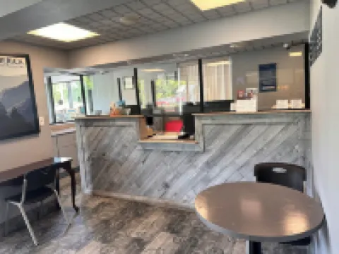 Travelodge by Wyndham Clarksville