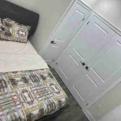 Redeemer Wealthy place, Ancaster Rooms