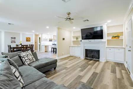 Marvelous 3-bedroom house with AC in Kenner