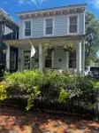 Walk to Everything - Historic Art’s District