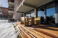 Apartment on the ground floor with terrace. Nice view.100m from the slopes.Quiet