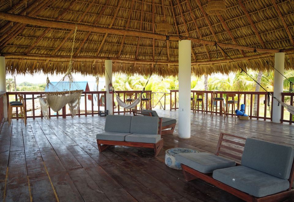 Arena HouseOver view