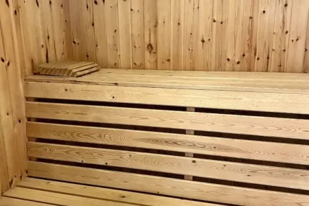 Elegant Home with Pool & Sauna near Golf Course