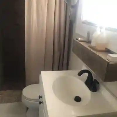 The Russell Lake House Rooms