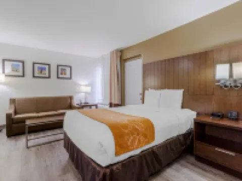 Comfort Suites at Sabino Canyon Hotels in Tucson