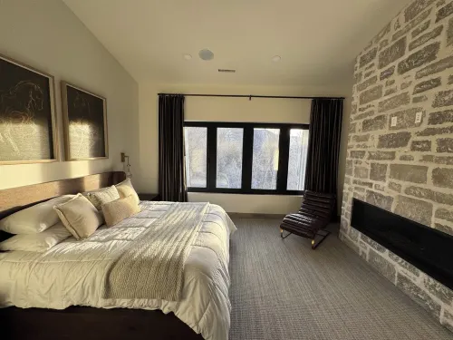 Sundance Cabin - 5 Bedroom Luxury Mountain Home right in the heart of Sundance Hotel a Sundance