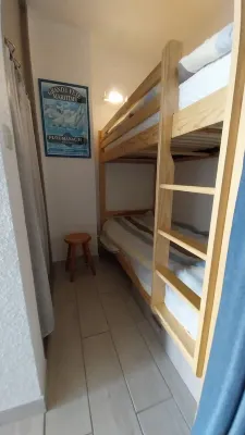 Le cap d'agde, garden apartment, boat view, pool, parking, beach 200 m