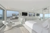 Encinitas Shores - Beachfront, Ocean View & Patio