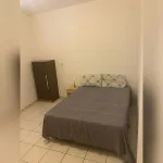 Simples Porém Aconchegante! A 6 min da Praia e Aceita pet