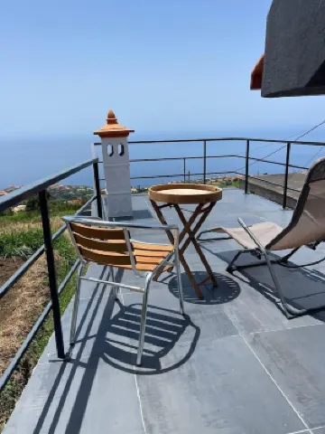 Madeira vacation home with beautiful sea views