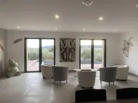 Villa Contemporaine en Provence, vue Exceptionnelle sur le Pont du Gard