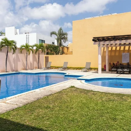 Luxury House 25 for 6-7 p, with Pool Cancun!