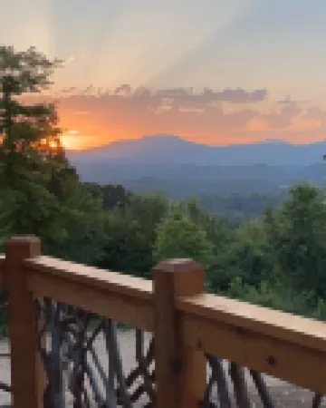 Windrock Cabin On The Hill