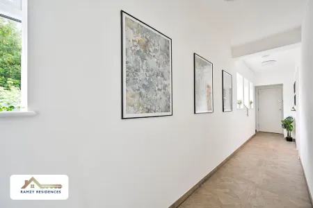 20% Off - the Green Suite - Family & Business Stays Отели рядом с достопримечательностью «Нешнел Траст - Эмметтс Гарден»