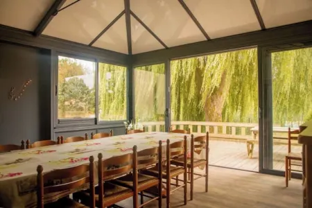 GITE Le saule en scie - 14 pers, SPA all year round Отели в г. Нюей-Лез-Обье