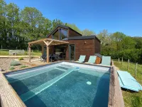 La Cabane du Petit Moulin Hotels in Bressuire