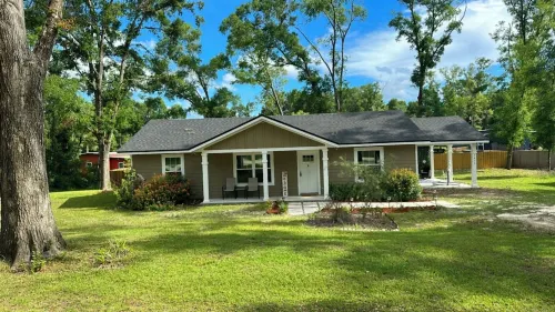 3-bedroom house in the heart of the “Spring Capital of the world”