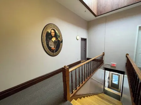 Studio Loft Above Main Street Cedar Falls! Free Downtown Parking!