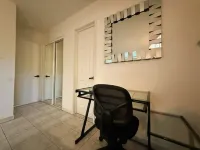 Delight Retreat Apt 4 Min Walk to Beach