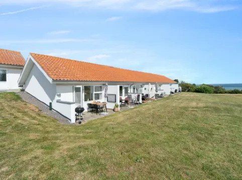 "Mia" - 200m from the Sea