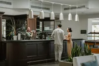 Almyra Hotel & Village - bar