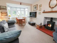 Charlies Cottage Hotels in Duns