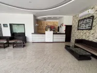 The Elegance Resort - parking
