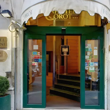 Hotel Corot