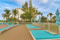 최상층 선셋 비스타 콘도: 바다조망 발코니!