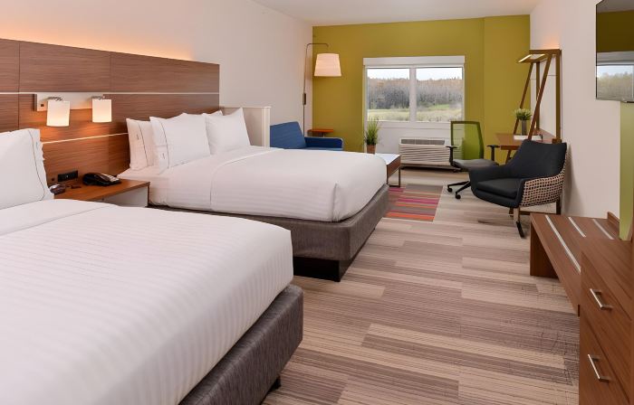 Holiday Inn Express & Suites TRINITY by IHG