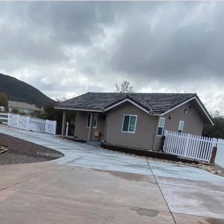 GORGEOUS 1 BED GUEST HOME