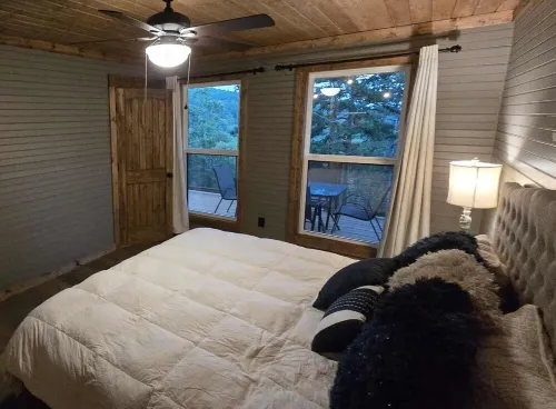 Treehouse Valley Fairfield Bay